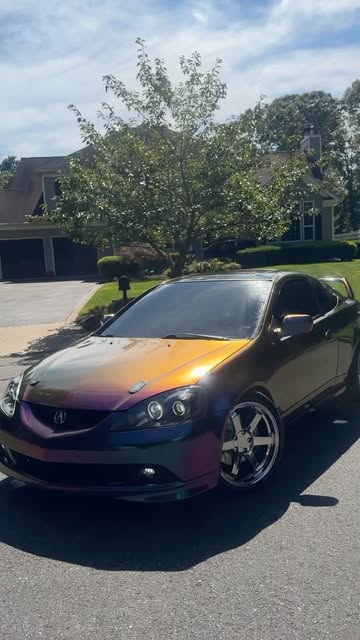 Color-shift 2005 Acura RSX after its full build